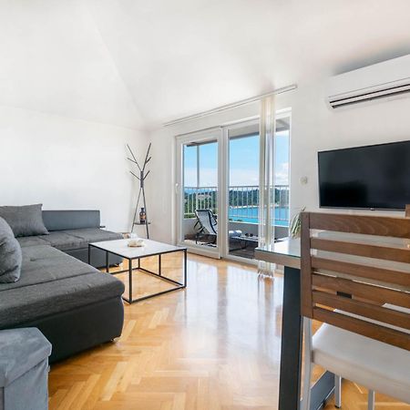 Apartment 30 M From Beach,Makarska,Marija Exterior foto