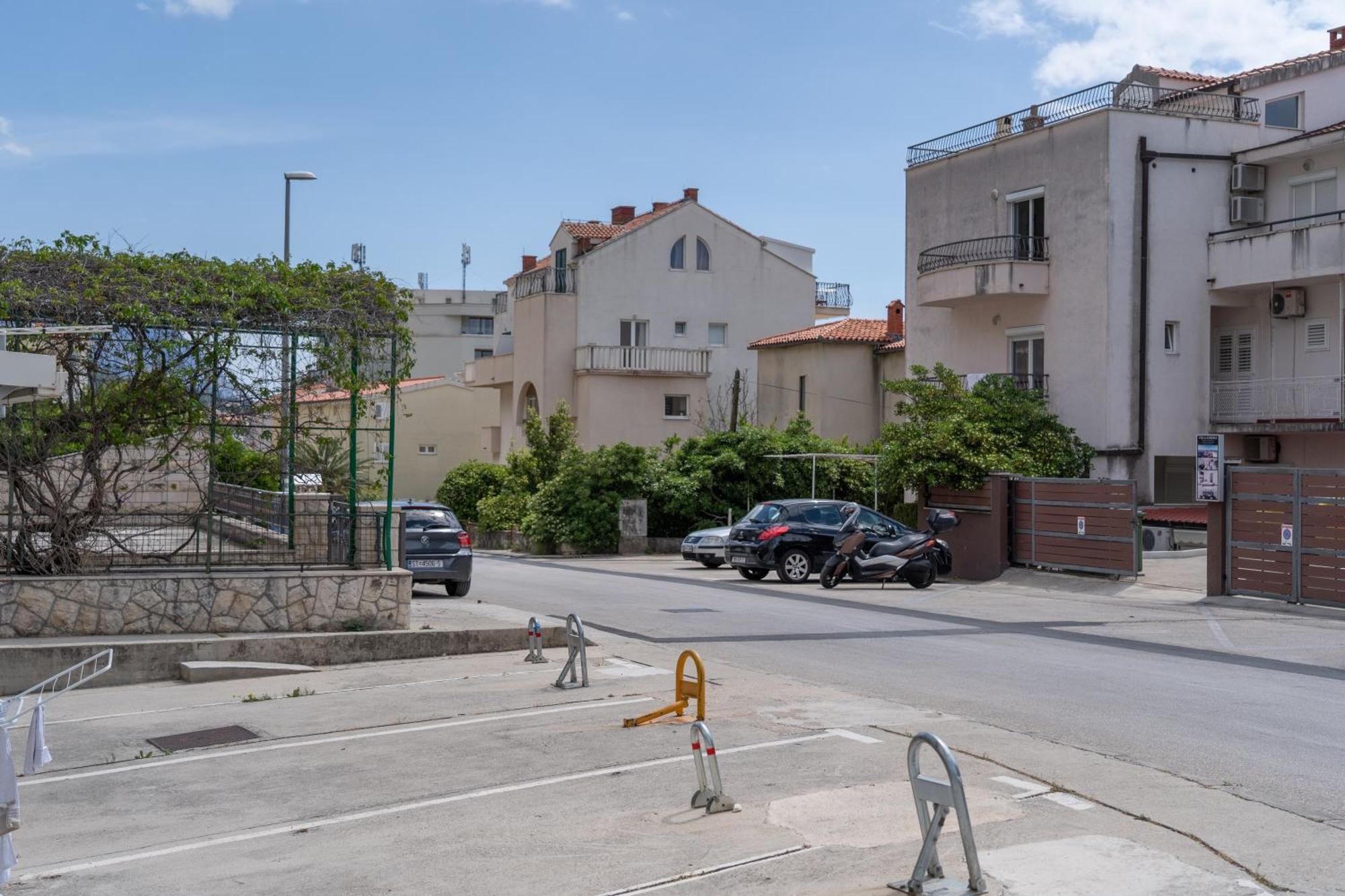 Apartment 30 M From Beach,Makarska,Marija Exterior foto